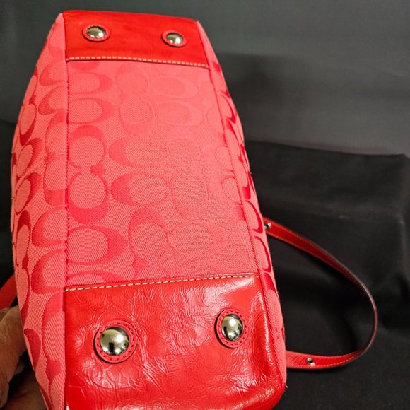 Coach Red Shoulder Tote Bag Handbag Style #F14281  EEUC Pre-Owned - Picture 8 of 11